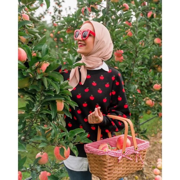 Kate Spade Apple Toss Sweater - Picture 7 of 13